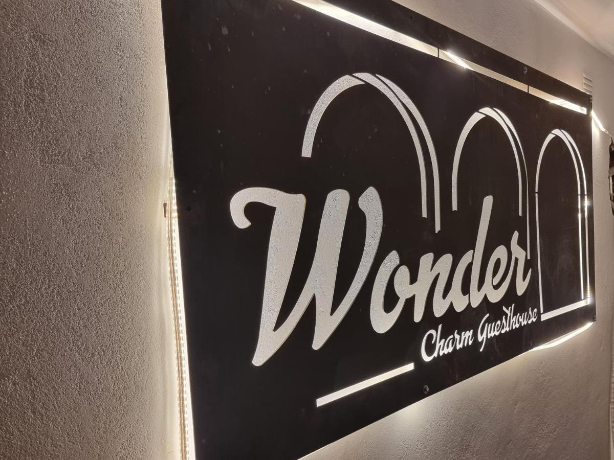 Wonder Charm Guesthouse Албуфейра Екстериор снимка